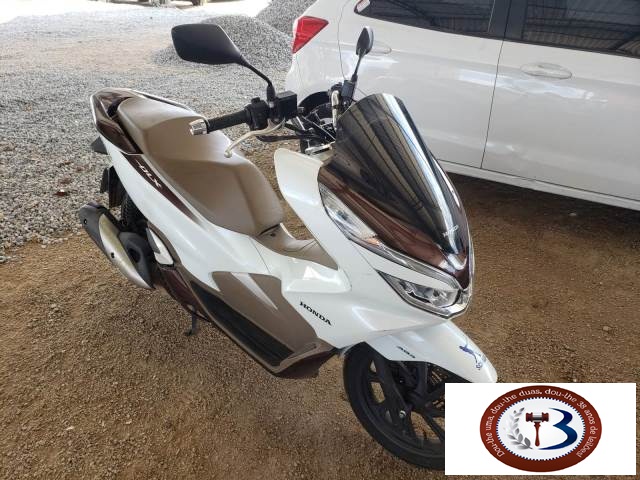 LOTE 009 HONDA PCX 150 DLX 2021